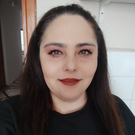 Ayşe S.