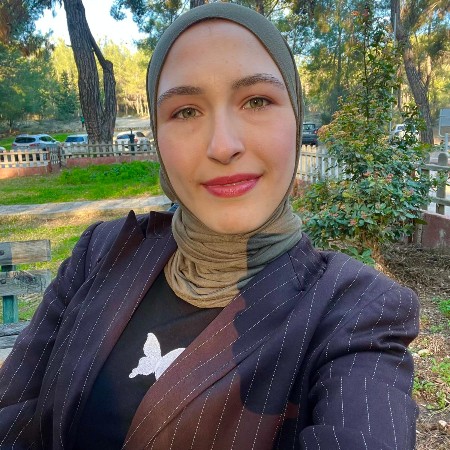 Fatma Betül Y.