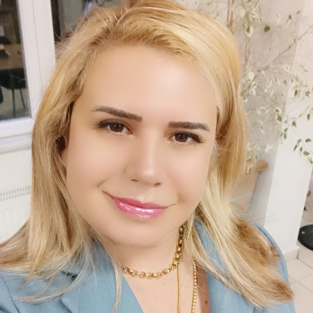 Nazlı E.