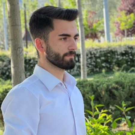Mehmet Ç.