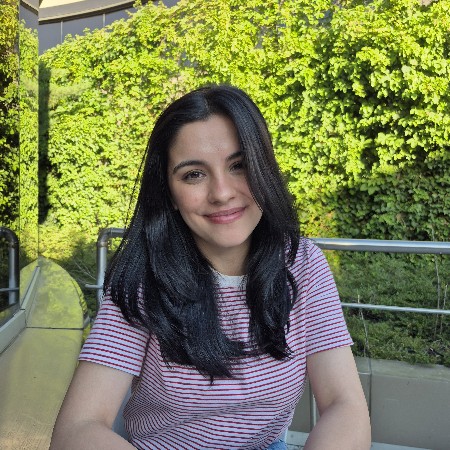 Emine S.