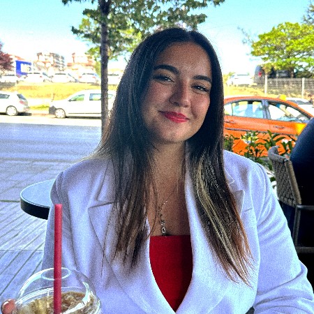 Deniz Y.