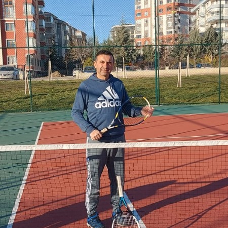 Asım Y.