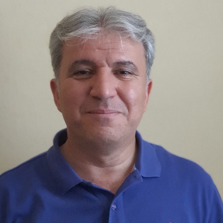 Ömer İ.