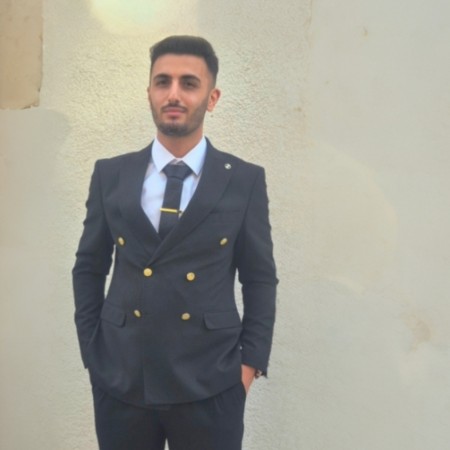 Tolga Ö.