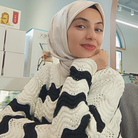 Fatma Gül Ö.