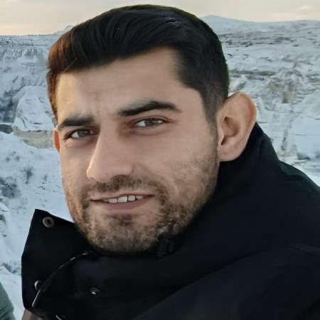 Kadir Ç.