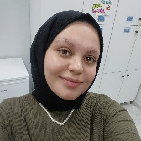 Özlem A.
