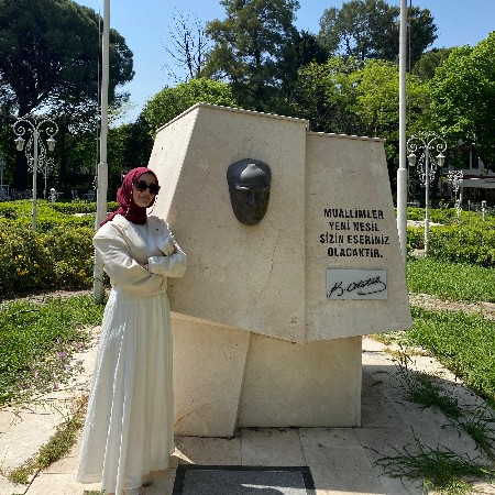 Binnaz Y.
