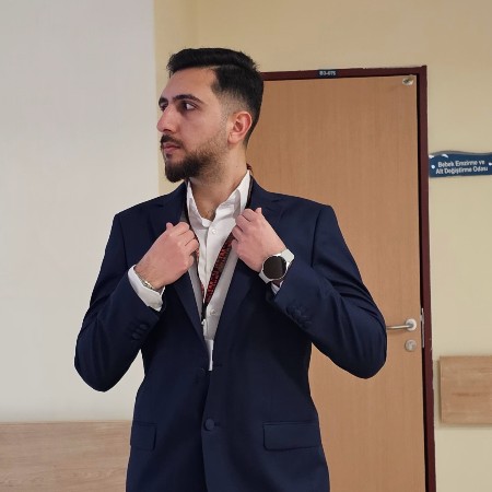 Fatih Y.