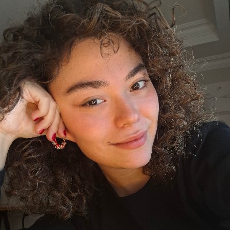 Elif Ş.