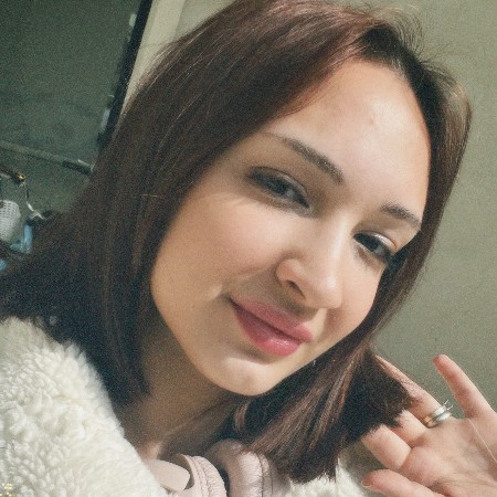 Yade B.